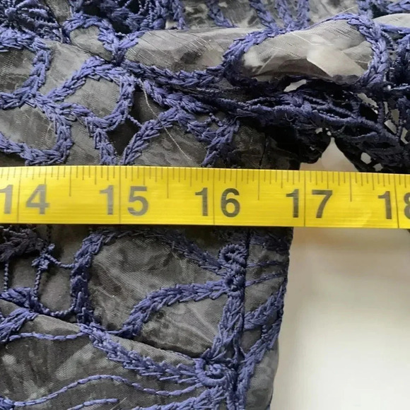 ML Monique Lhuillier's navy minidress, lace organza square neck. Size 6 NWT - Picture 8 of 13